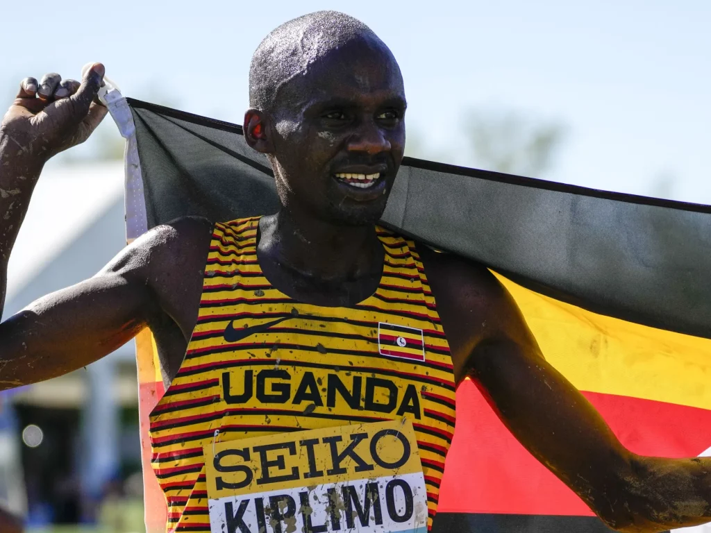 L'ugandese Jacob Kiplimo riconquista il record mondiale della mezza maratona a Lisbona