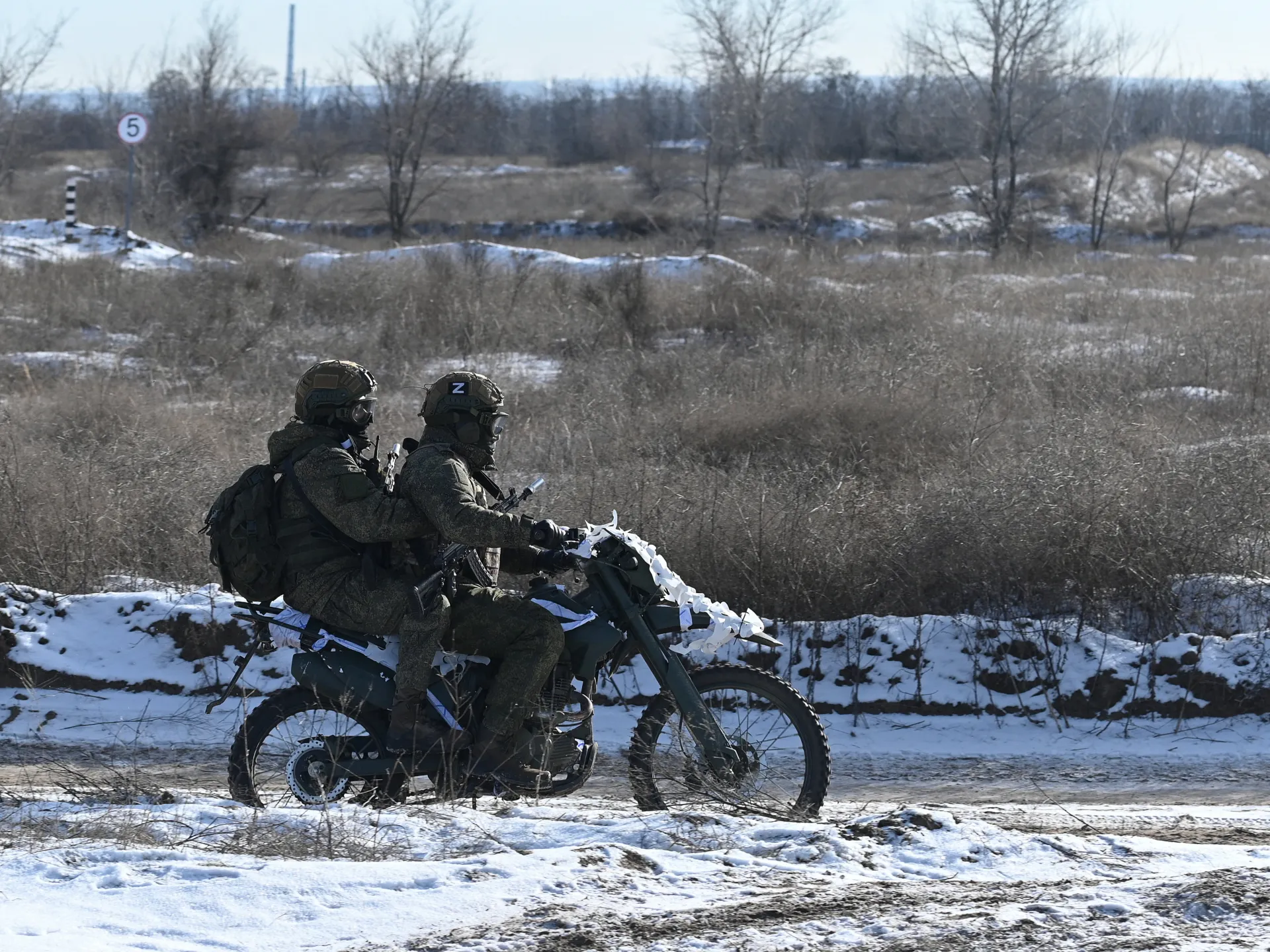 L’uso di droga in prima linea in Ucraina “dilagante tra le truppe russe”