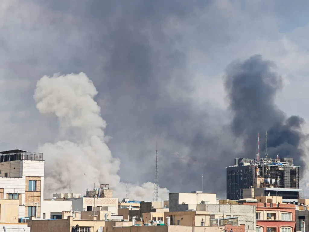 Svegliarsi prima che sia troppo tardi: opporsi alla guerra ingiusta e crudele contro l'Iran