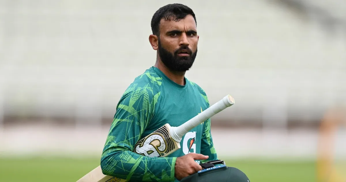 Il giocatore di cricket pakistano Fakhar Zaman è stato squalificato per due partite dal PSL per manomissione della palla