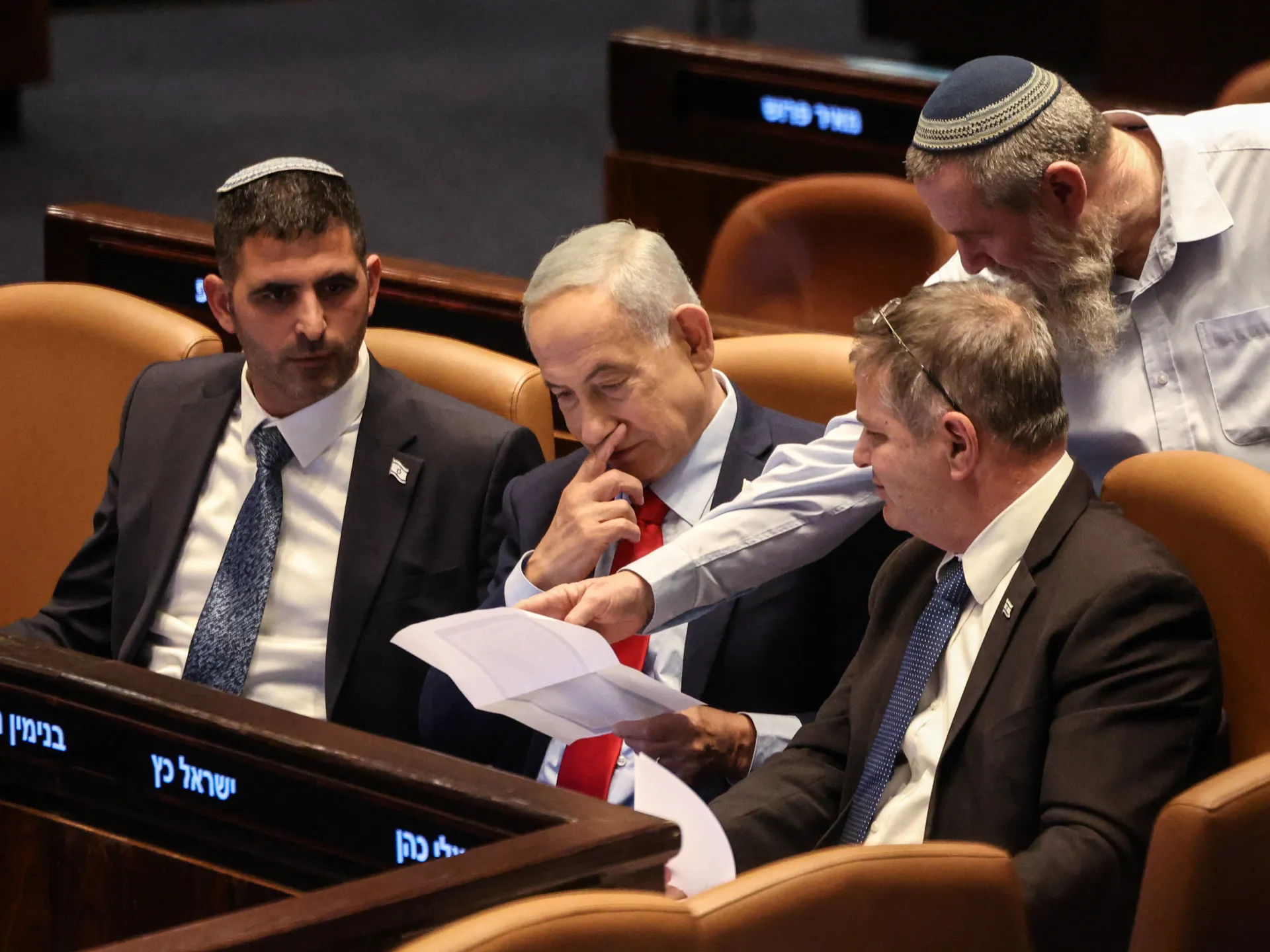Come il budget record di Israele finanzierà l'espansione degli insediamenti illegali