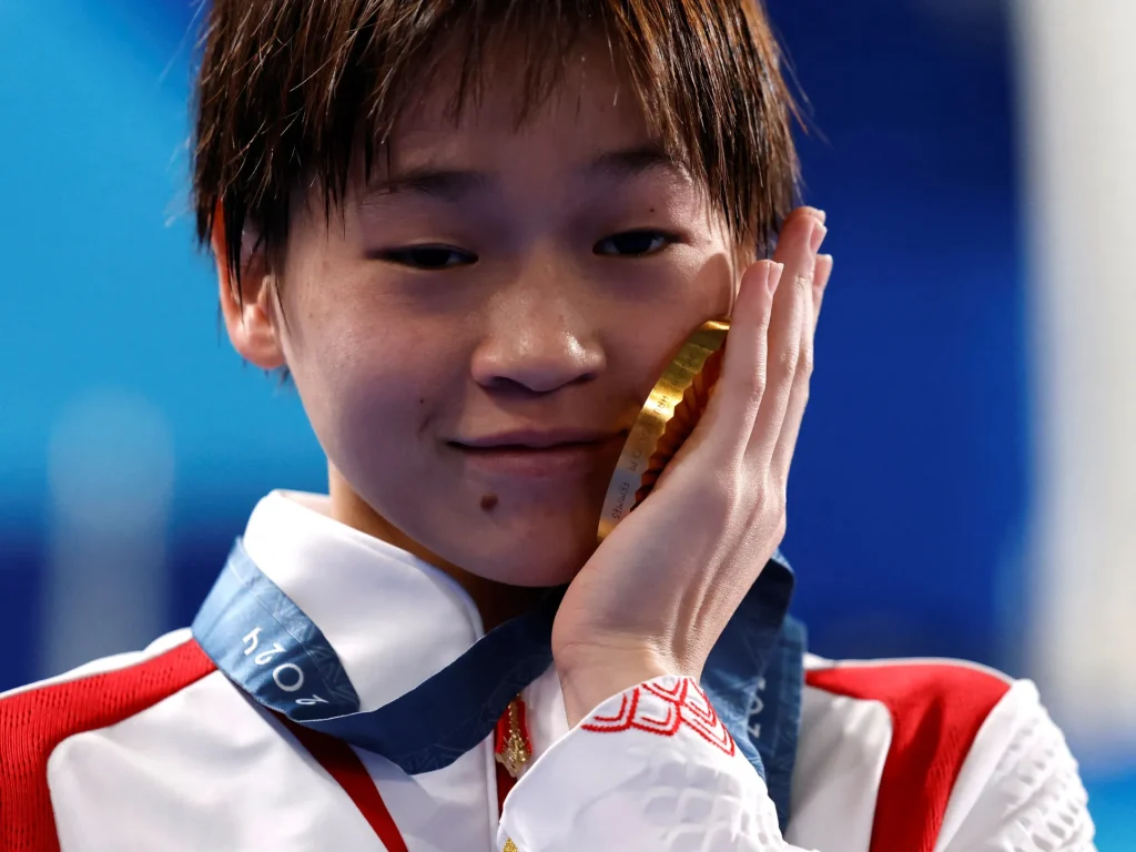 La Cina indaga sul cyberbullismo “maligno” del giovane campione di tuffi Quan