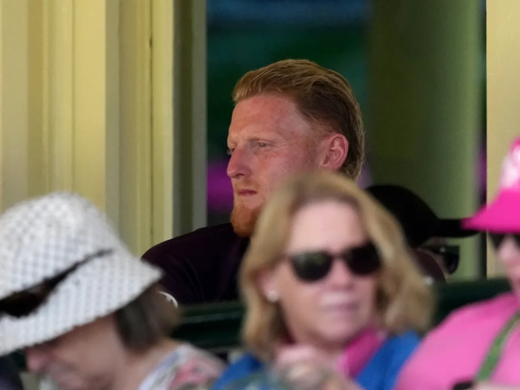 Il capitano del cricket inglese Stokes è "fortunato" ad essere vivo dopo un infortunio al viso