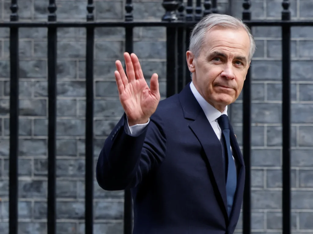 Il primo ministro canadese afferma che gli stretti legami economici con gli Stati Uniti sono diventati una “debolezza”