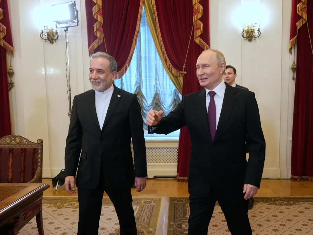 La Russia può fungere da ancora di salvezza economica per l’Iran nel mezzo del blocco di Hormuz?