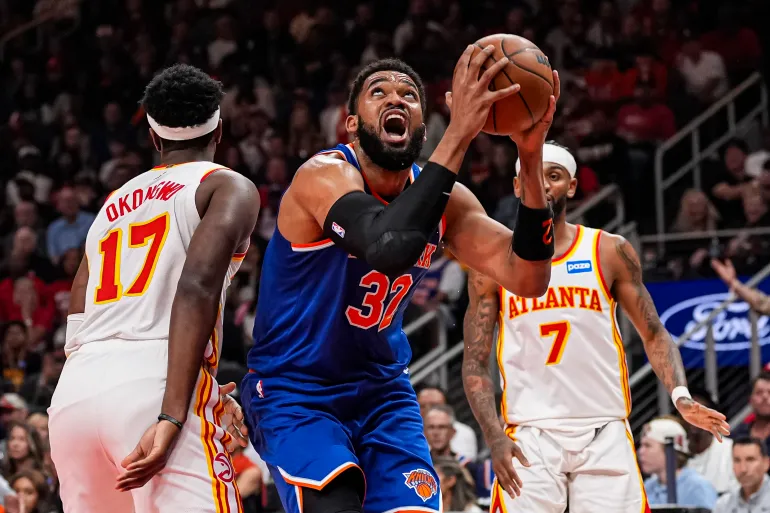 Karl Anthony-Towns in azione.
