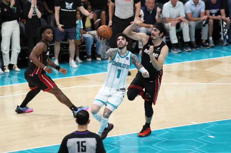 LaMelo Ball in azione.