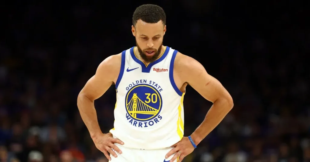 Curry, i Warriors vengono eliminati dal torneo play-in NBA dai Suns