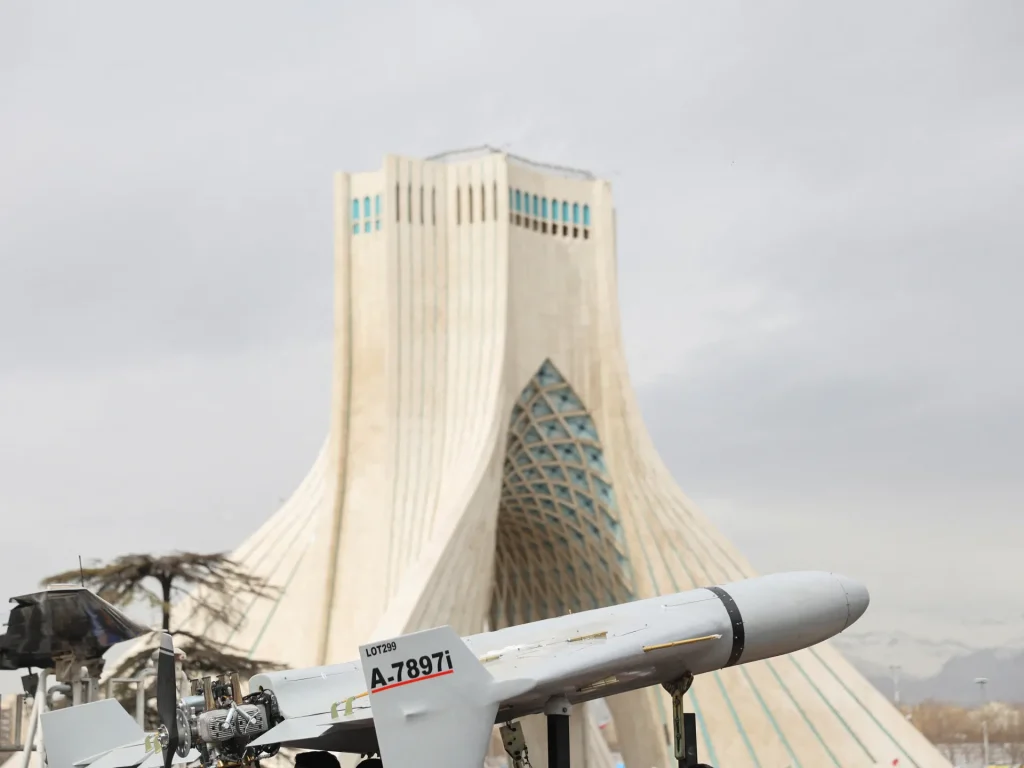 Gli Stati Uniti emettono nuove sanzioni contro l’Iran alla vigilia di possibili colloqui in Pakistan