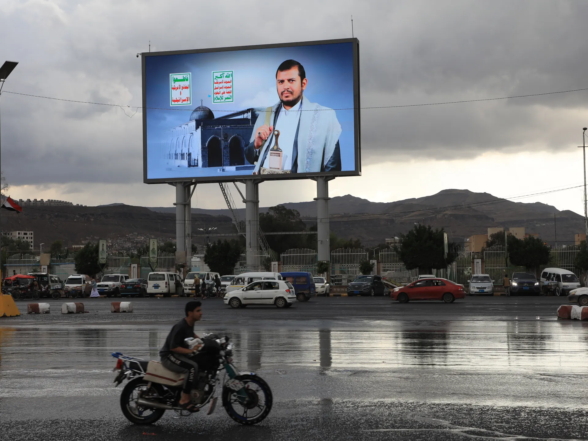 I civili dello Yemen temono le conseguenze dell’entrata degli Houthi nella guerra in Iran