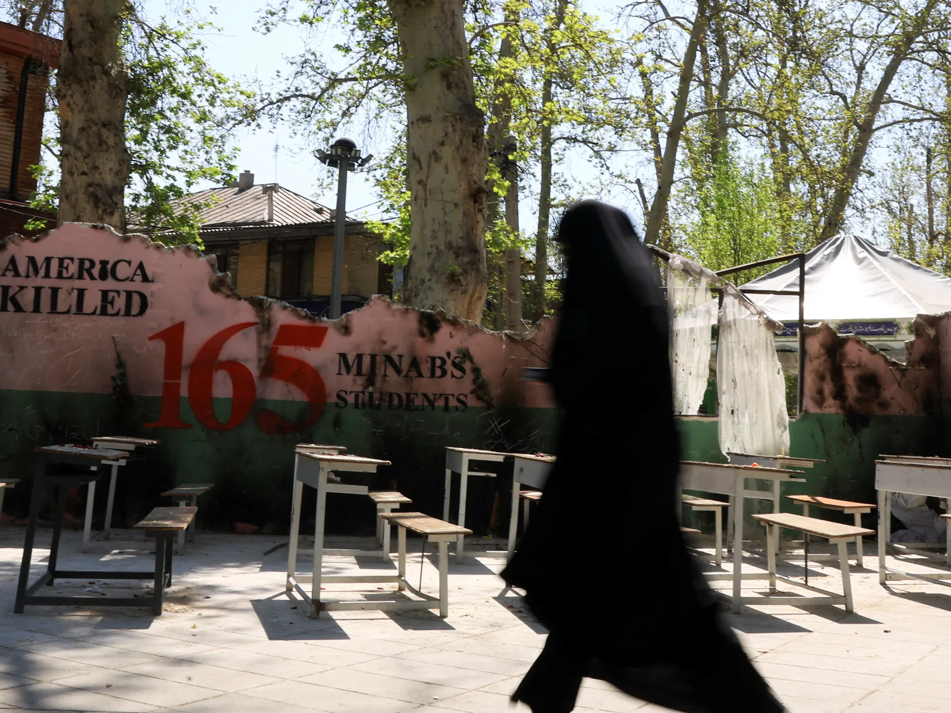 I tre orologi della guerra in Iran