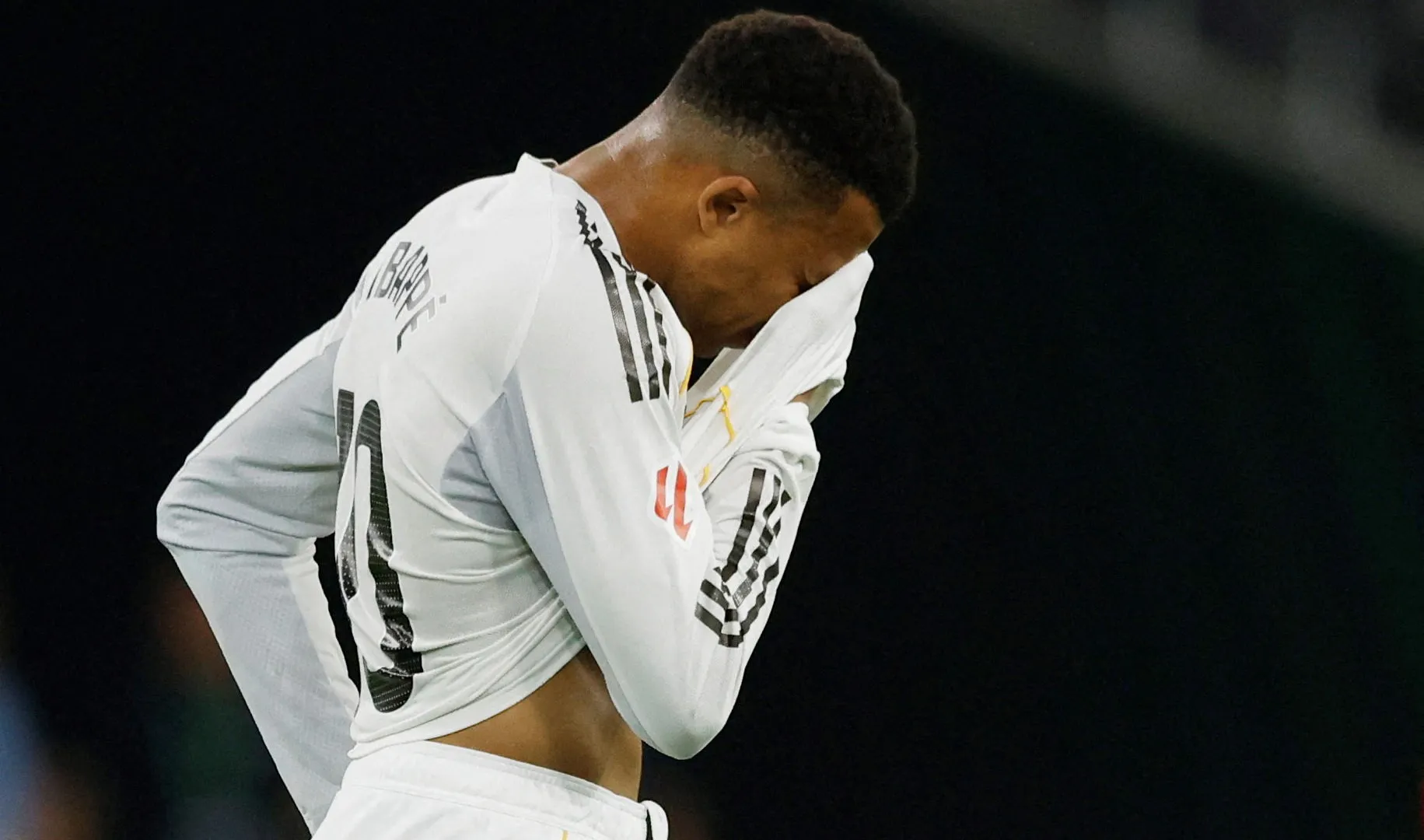 Il Real Madrid sbalordito al Betis mentre il Barcellona ha la possibilità di portarsi 11 in vantaggio