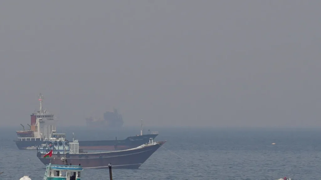 Il governo Trump estende la deroga del Jones Act di 90 giorni per abbassare i prezzi del petrolio