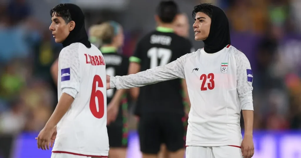 Le calciatrici iraniane rivelano l'"enorme pressione" della saga della Coppa d'Asia