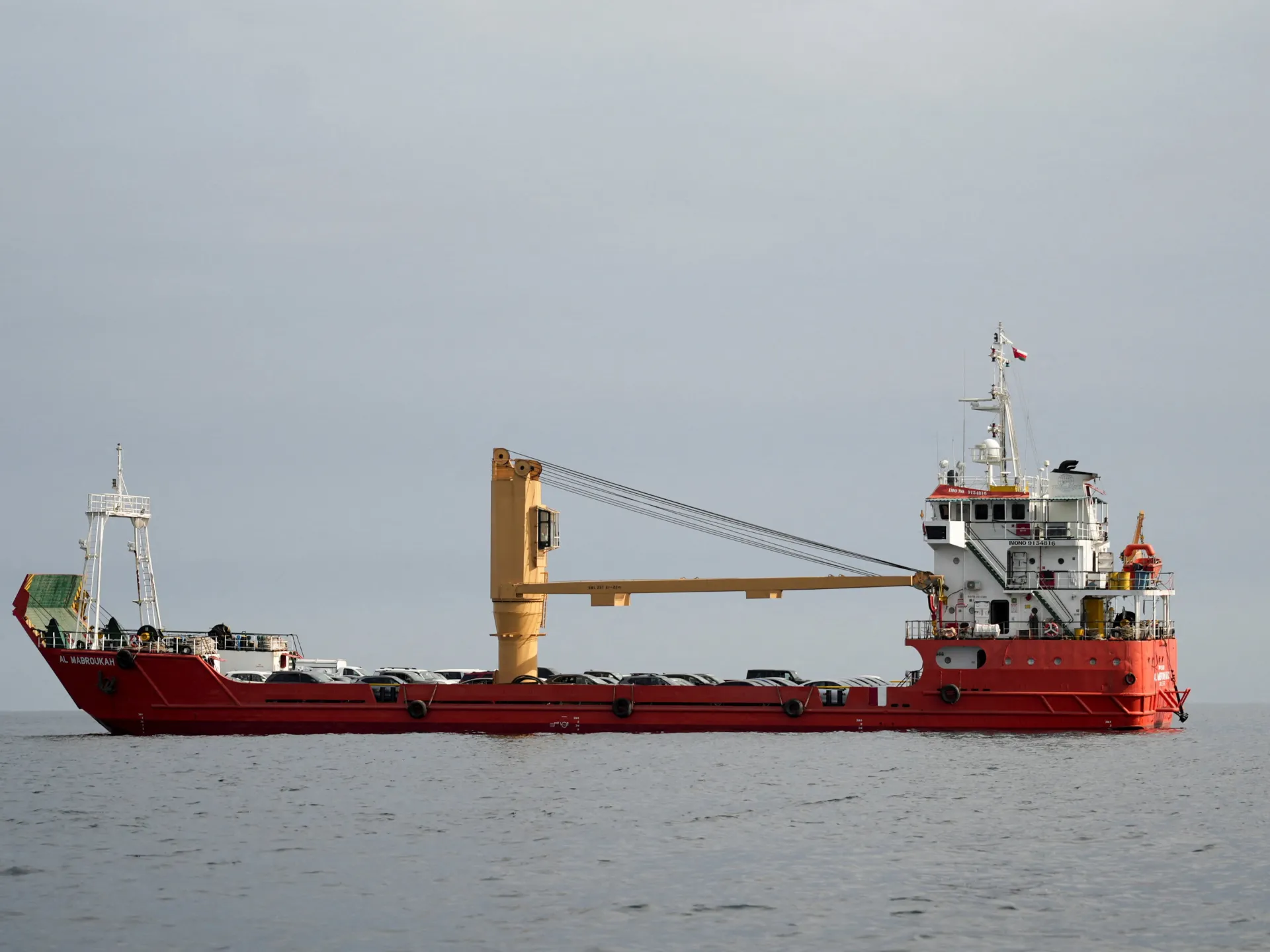 Le compagnie di navigazione chiedono chiarimenti prima di attraversare Hormuz