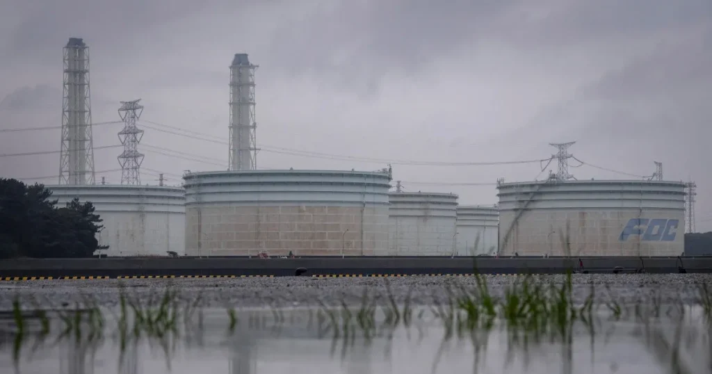 La crisi energetica globale evidenzia le scarse riserve di petrolio nei paesi in via di sviluppo