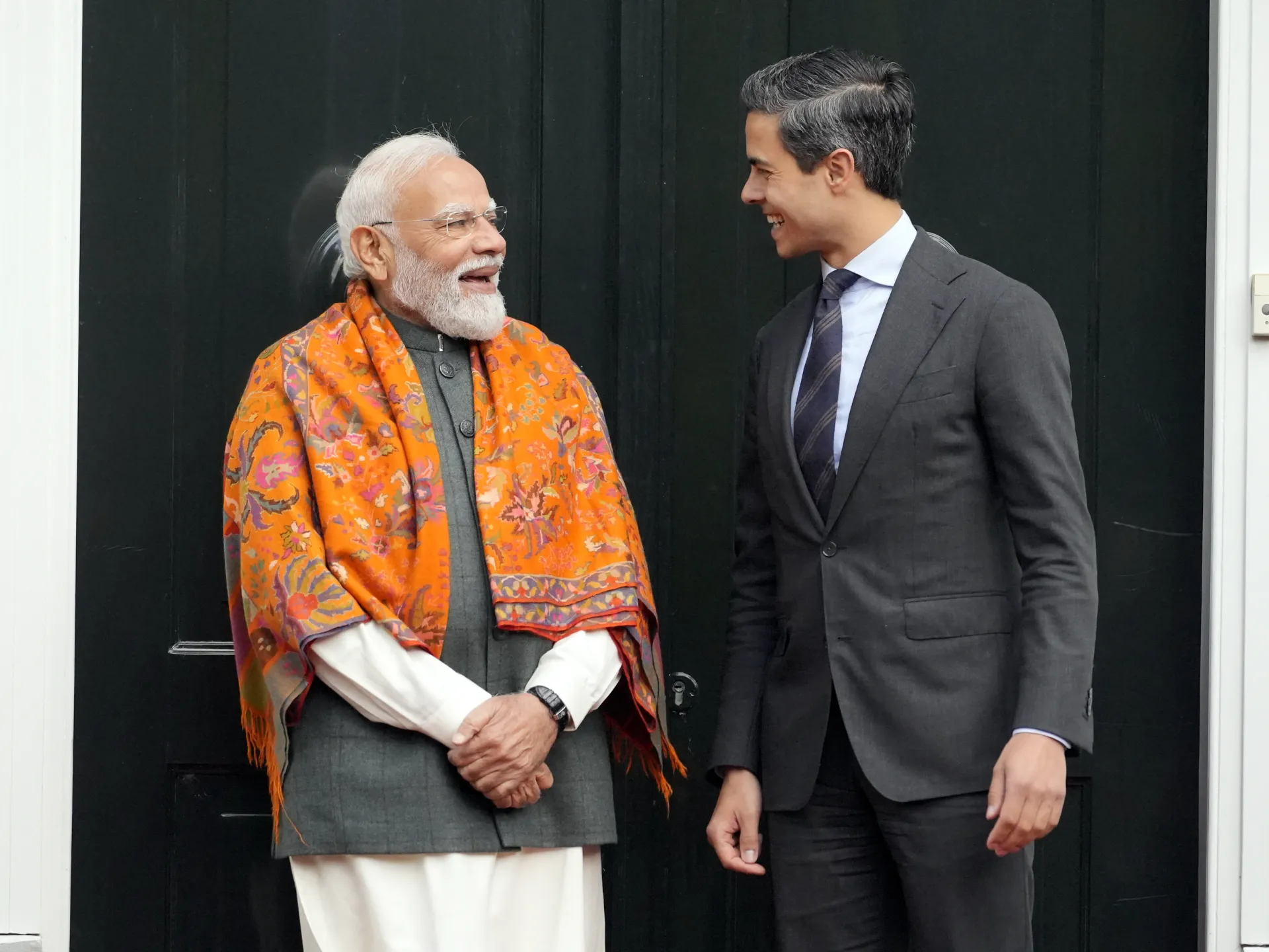 L'India Tata e il colosso olandese ASML firmano un accordo sui semiconduttori durante la visita di Modi