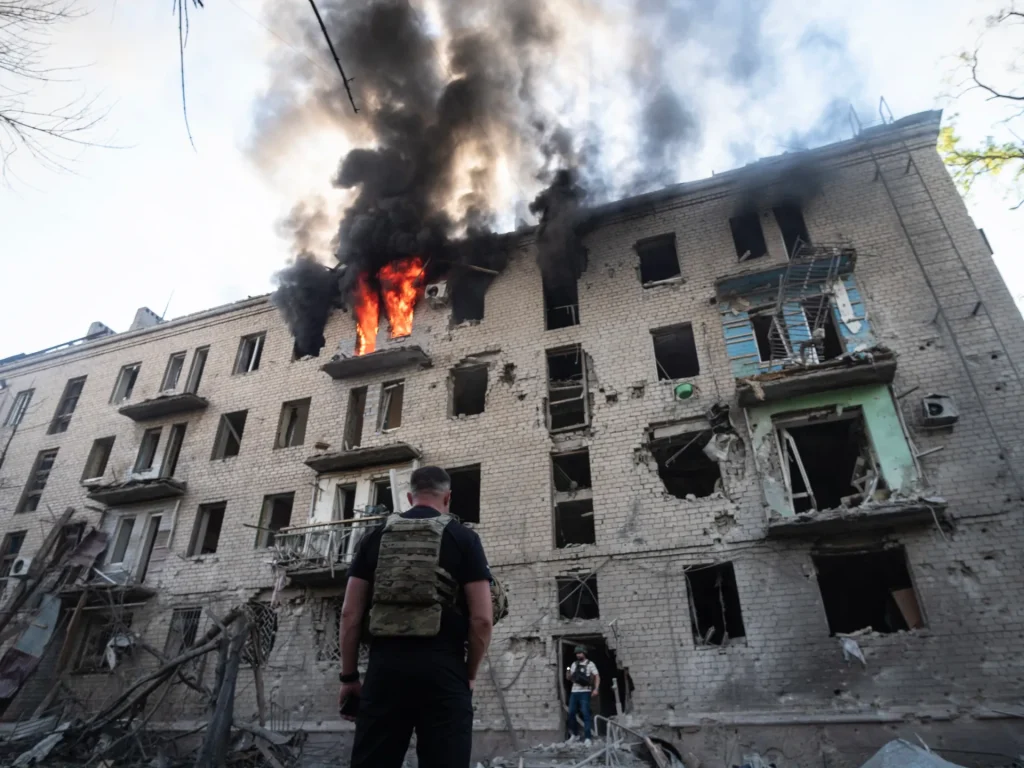 I paesi europei e l’UE convocano gli inviati russi per le minacce a Kiev