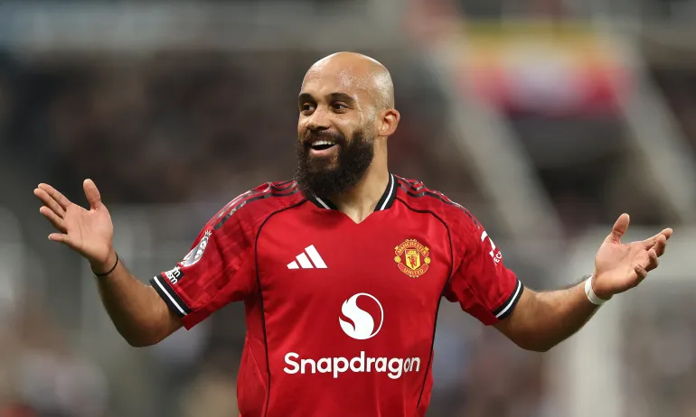 NEWCASTLE UPON TYNE, INGHILTERRA - 04 MARZO: Bryan Mbeumo del Manchester United reagisce durante la partita della Premier League tra Newcastle United e Manchester United al St James' Park il 04 marzo 2026 a Newcastle upon Tyne, Inghilterra. (Foto di Stu Forster/Getty Images)