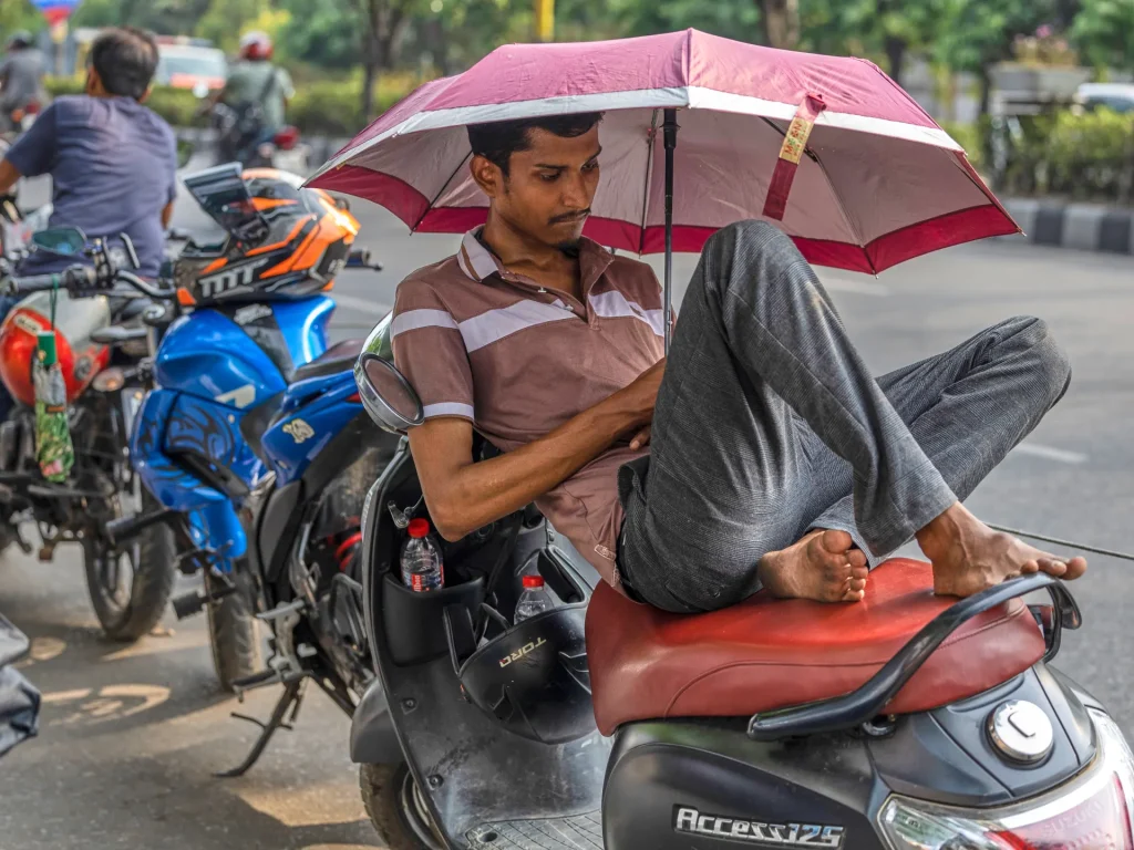 Il Bangladesh cerca l’aiuto del FMI: quanto duramente la guerra con l’Iran ha colpito la sua economia?