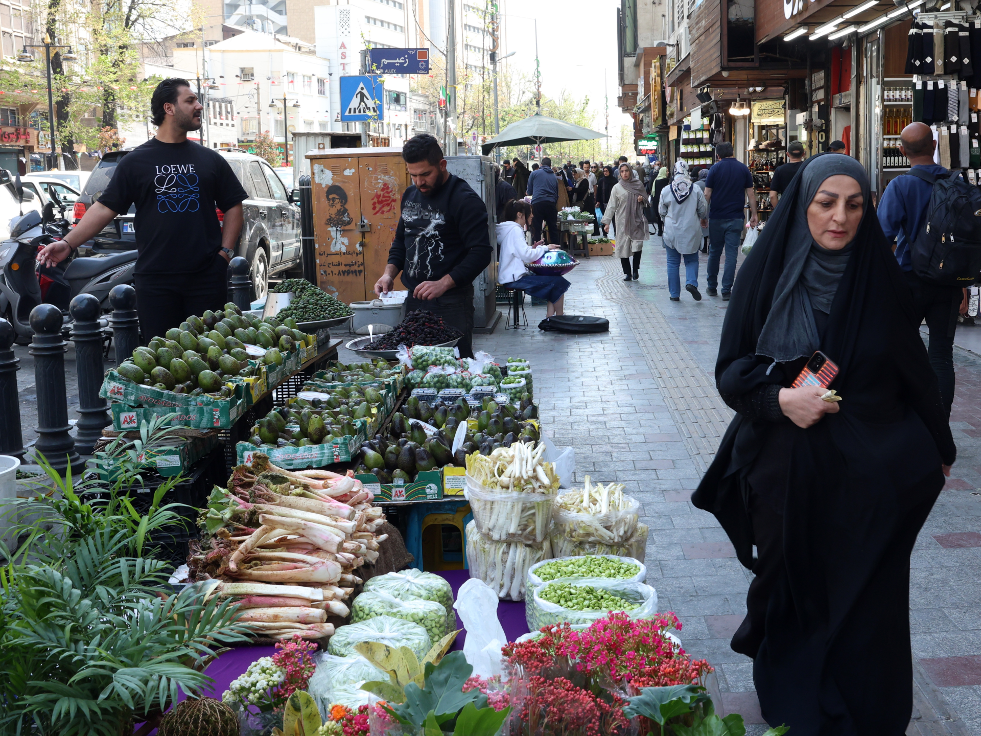 Il governo iraniano vende carne sovvenzionata per l'Eid al-Adha sotto blocco