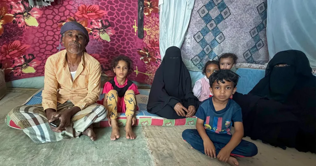 La guerra nello Yemen vede la lotta per le scarse risorse tra sfollati e gente del posto