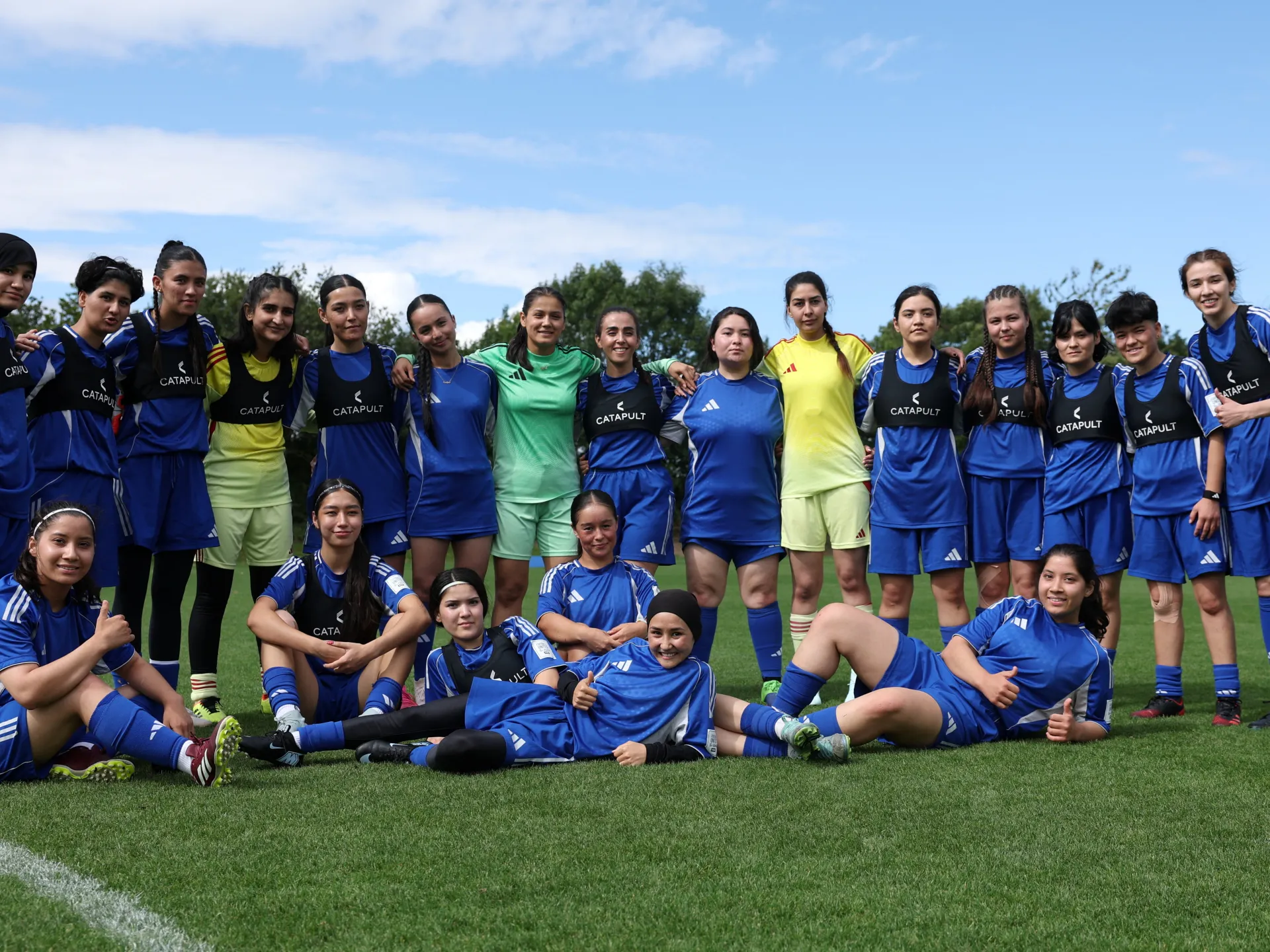 La squadra femminile afghana rifugiata ha il permesso di giocare nei tornei FIFA