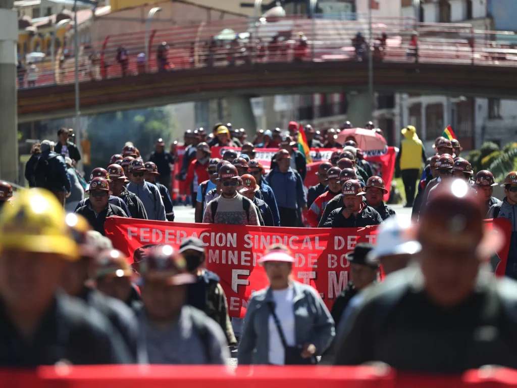 Le proteste in Bolivia si intensificano tra le turbolenze economiche e le richieste politiche