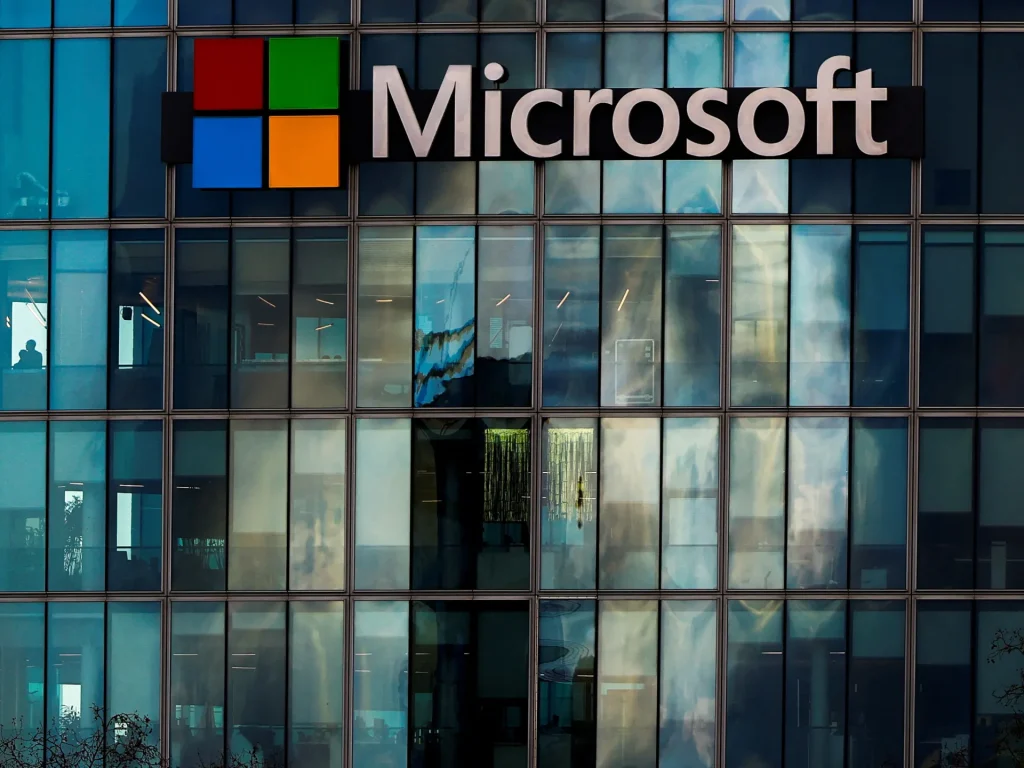 Microsoft, Google e xAI forniscono agli Stati Uniti l'accesso ai modelli di intelligenza artificiale per i test di sicurezza