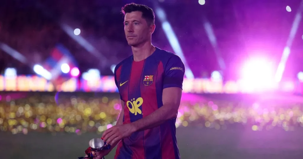 Robert Lewandowski lascerà il Barcellona con la "missione completata"
