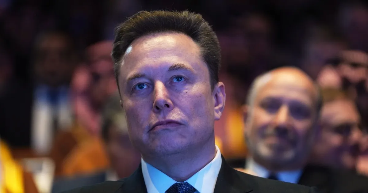 Elon Musk è pronto a entrare nella storia come il primo trilionario del mondo
