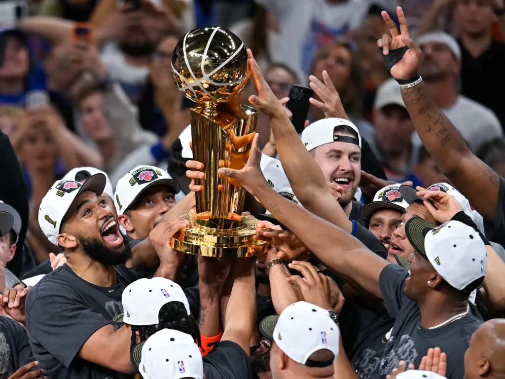 I Knicks conquistano il primo titolo NBA in 53 anni, mentre Brunson brilla contro gli Spurs