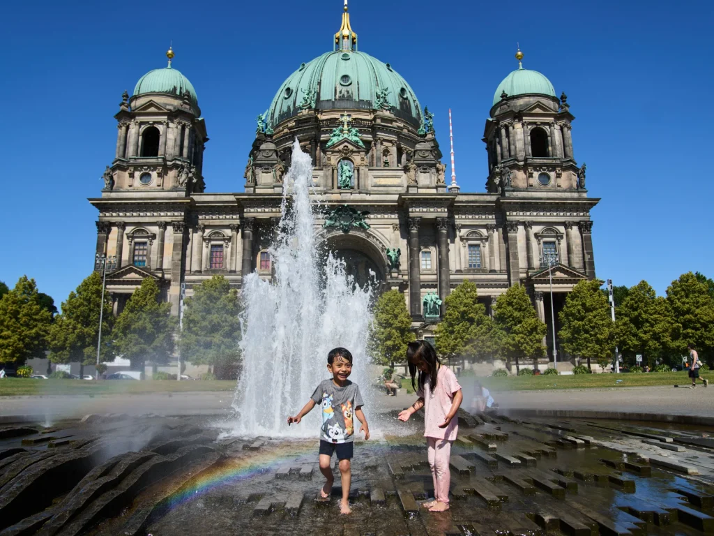 La Germania si prepara a temperature da record mentre l’ondata di caldo si sposta verso est