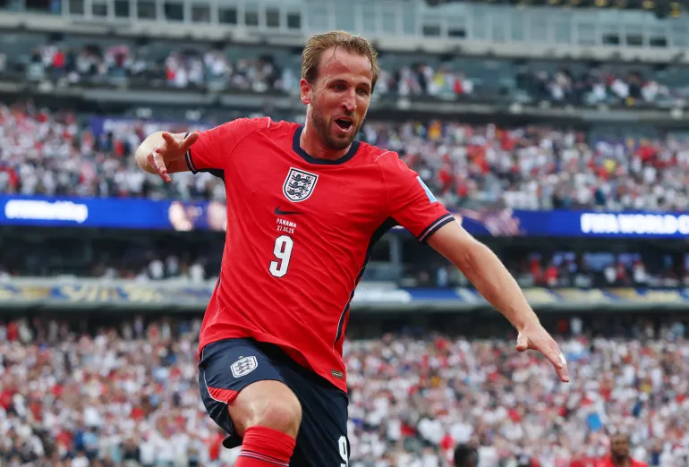 Calcio Calcio - Coppa del mondo FIFA 2026 - Gruppo L - Panama v Inghilterra - New York/New Jersey Stadium, East Rutherford, New Jersey, USA - 27 giugno 2026 Harry Kane dell'Inghilterra celebra il suo secondo goal IMAGN IMAGES via Reuters/Vincent Carchietta