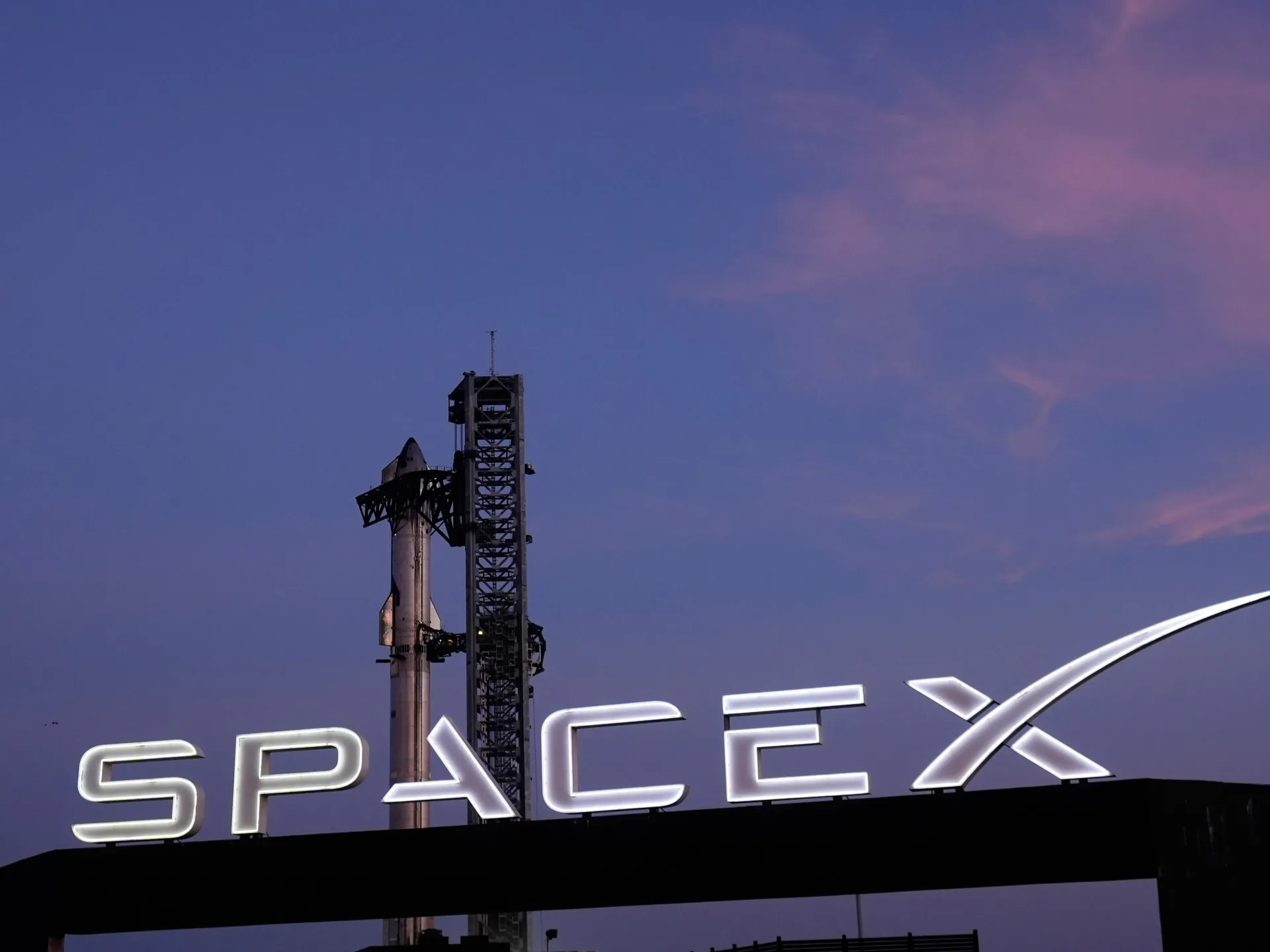 L'IPO di SpaceX da 1,8 trilioni di dollari di Musk potrebbe essere "altamente indesiderabile" per alcuni