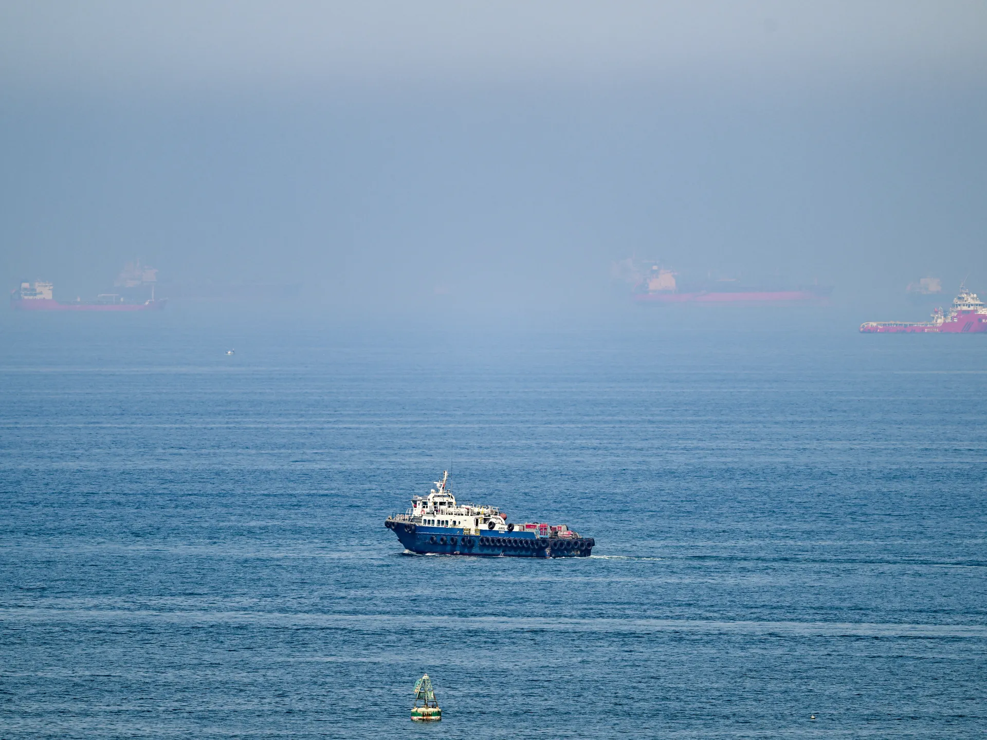 L’IRGC mette in guardia contro la nuova rotta Hormuz per le navi: quello che sappiamo