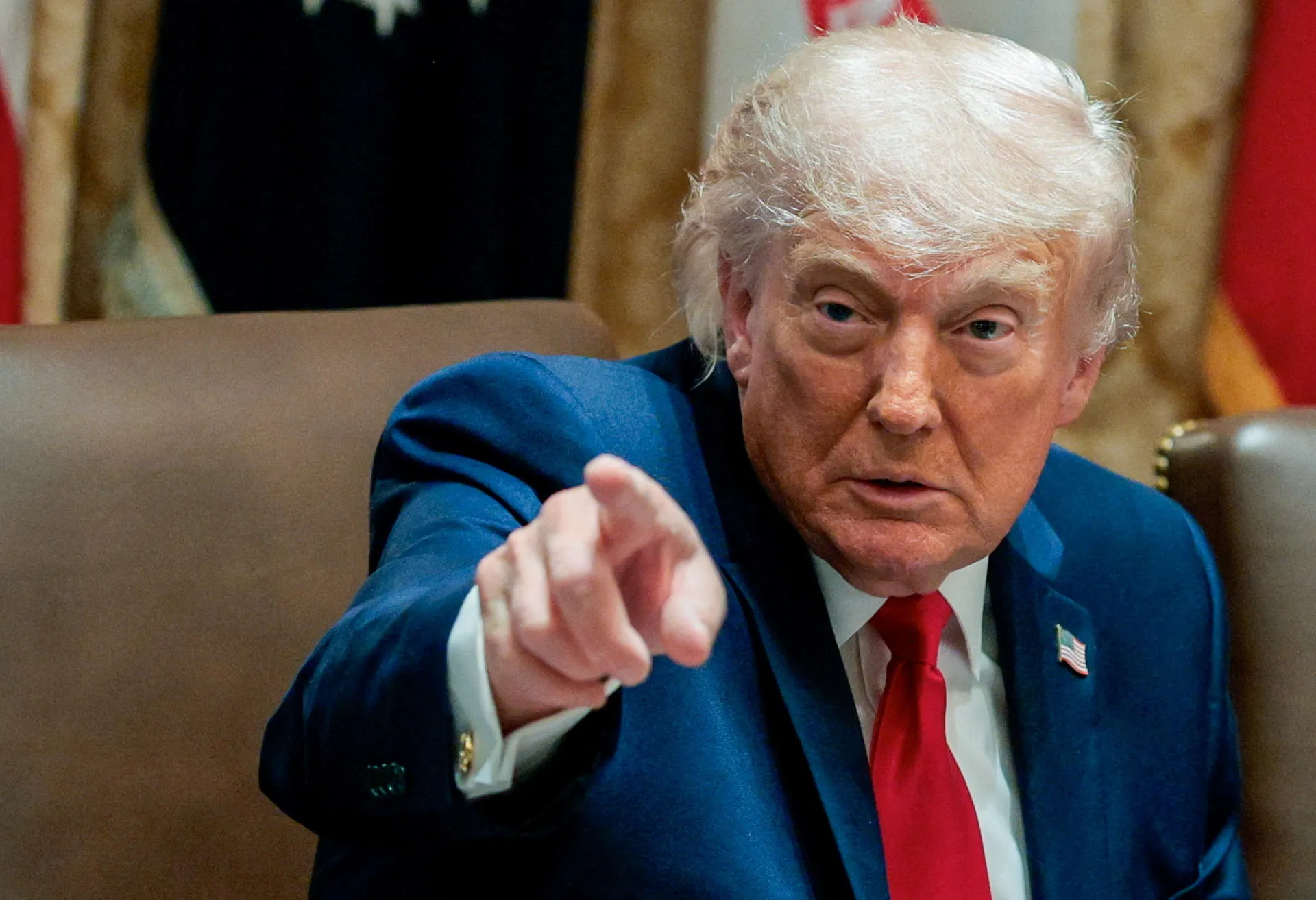 Trump blocca il fondo “anti-armi” da 1,8 miliardi di dollari in mezzo a una reazione bipartisan