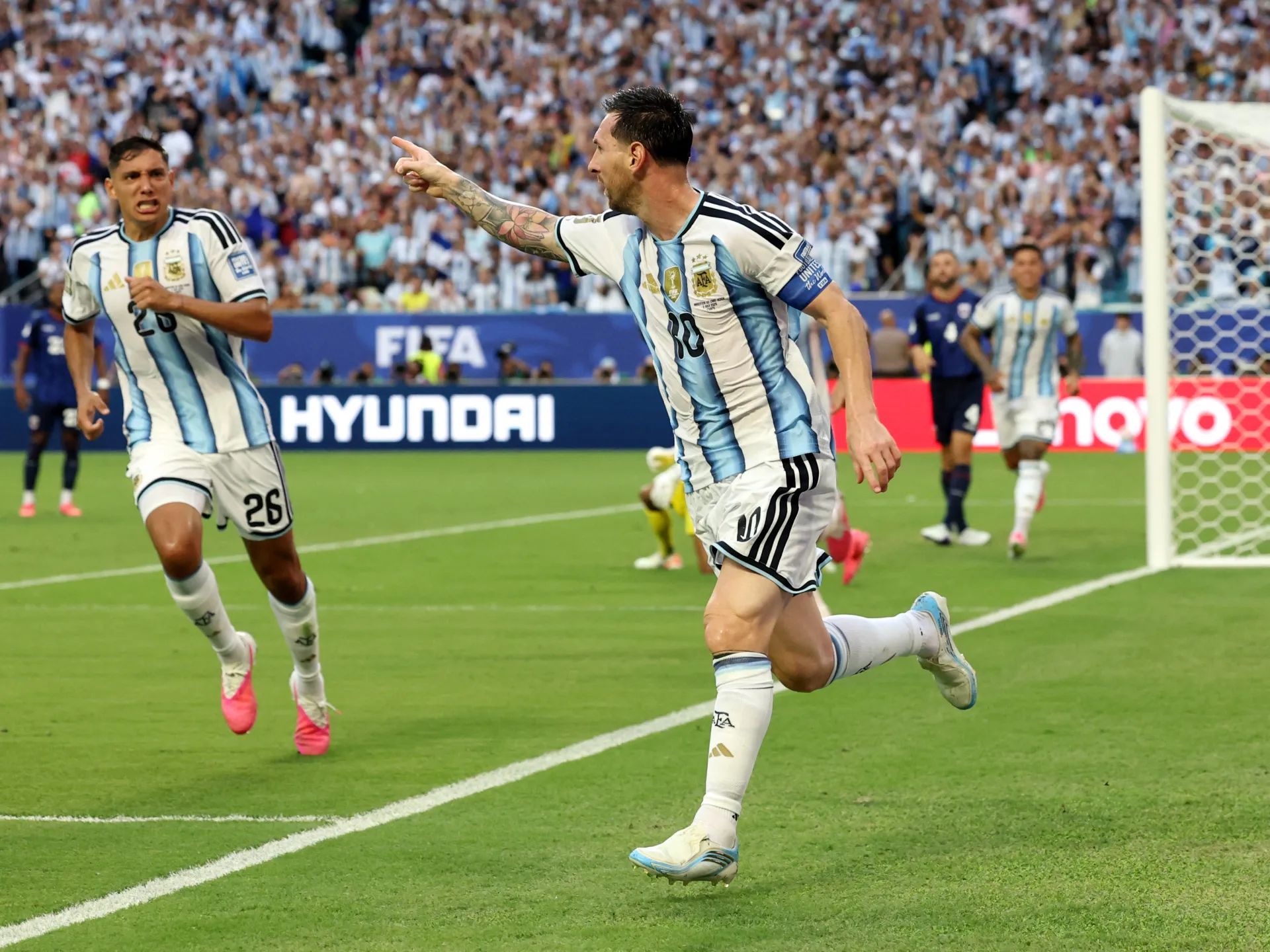 Messi segna ancora, ma l'Argentina spaventata dai Mondiali da Capo Verde