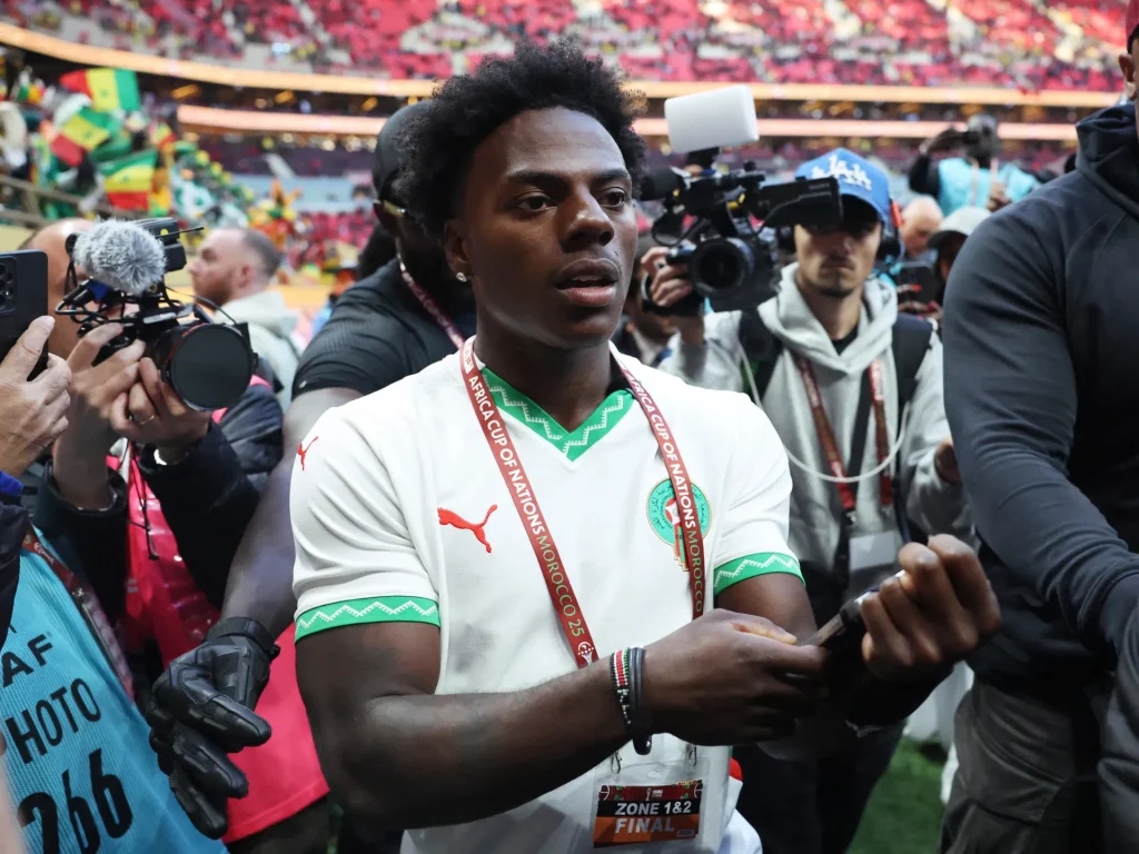 La FIFA condanna l'attacco razzista dei tifosi contro IShowSpeed ​​durante la partita della Coppa del Mondo in Argentina