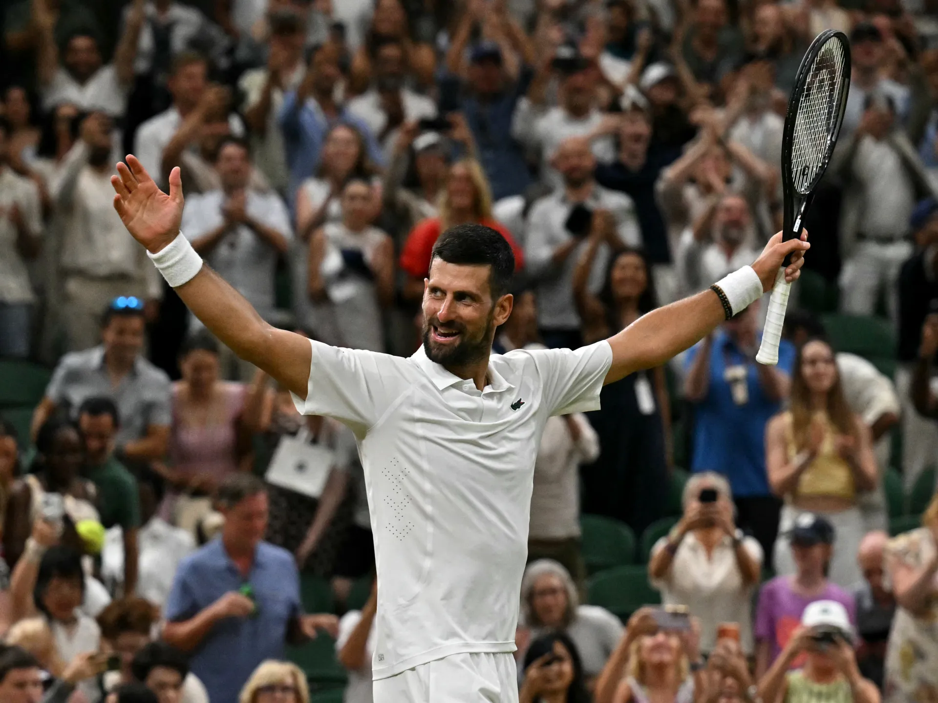 Djokovic vince un'epica di cinque ore e si guadagna la resa dei conti di Sinner a Wimbledon