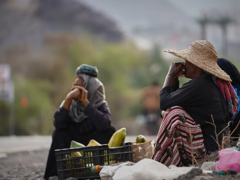 Le donne yemenite sostengono le famiglie attraverso l'impresa mentre la crisi economica si fa sentire