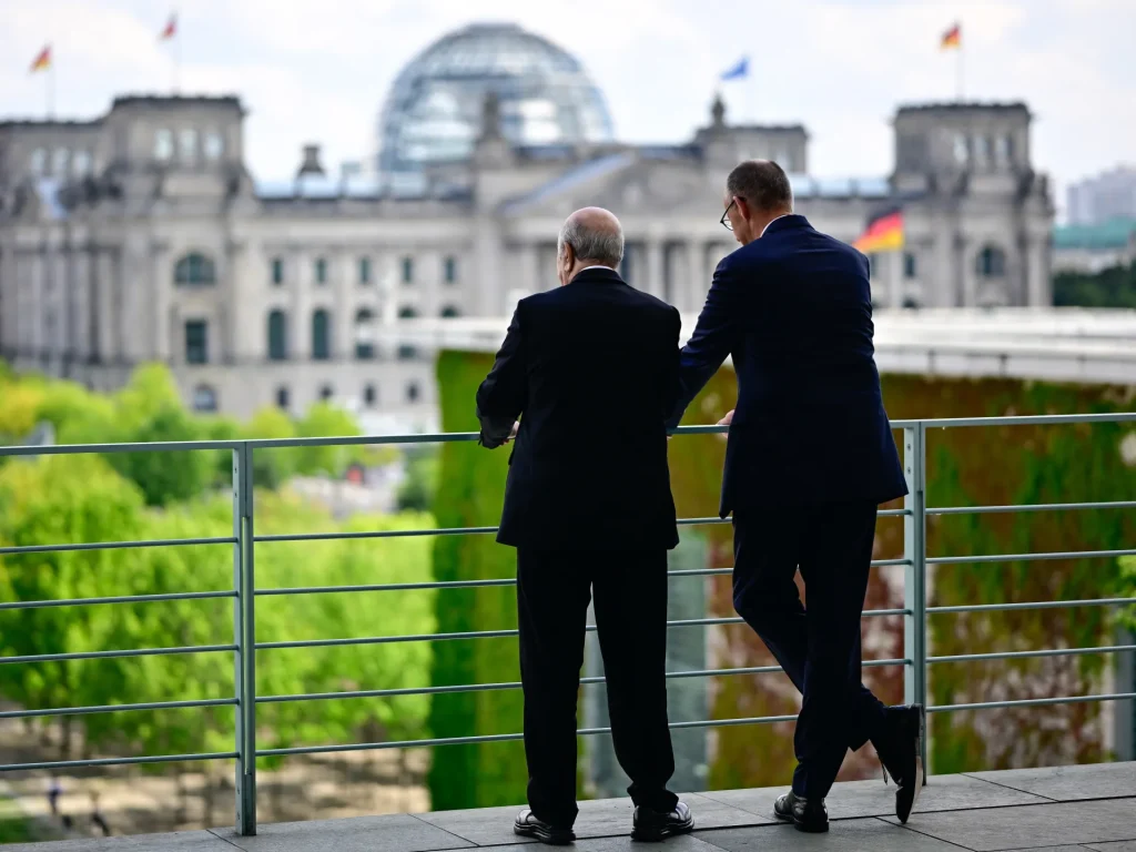 Oltre il GNL: la diplomazia del tappeto rosso di Berlino segnala una scommessa maggiore sull’Algeria