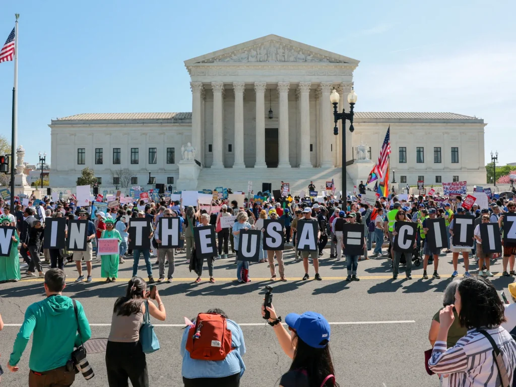 A 250, l’America sta ancora decidendo chi appartiene