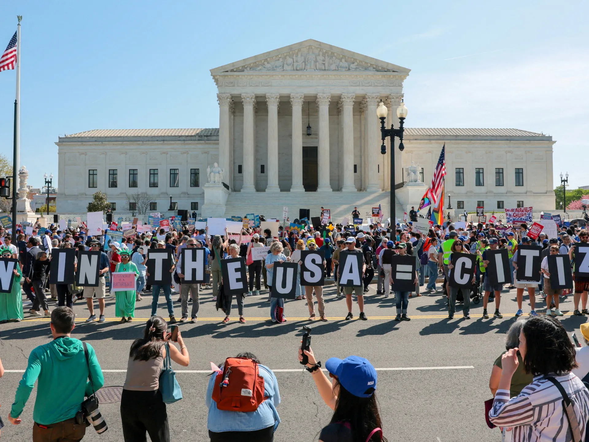 A 250, l’America sta ancora decidendo chi appartiene