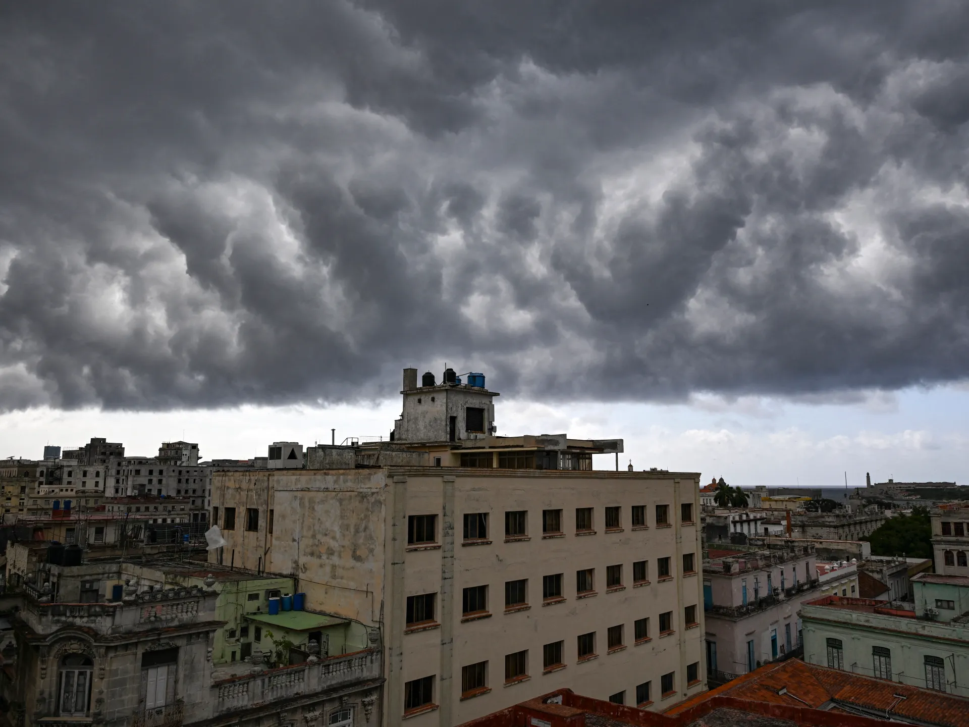 Cuba soffre il secondo blackout in tutta l’isola in una settimana a causa del blocco del carburante da parte di Trump