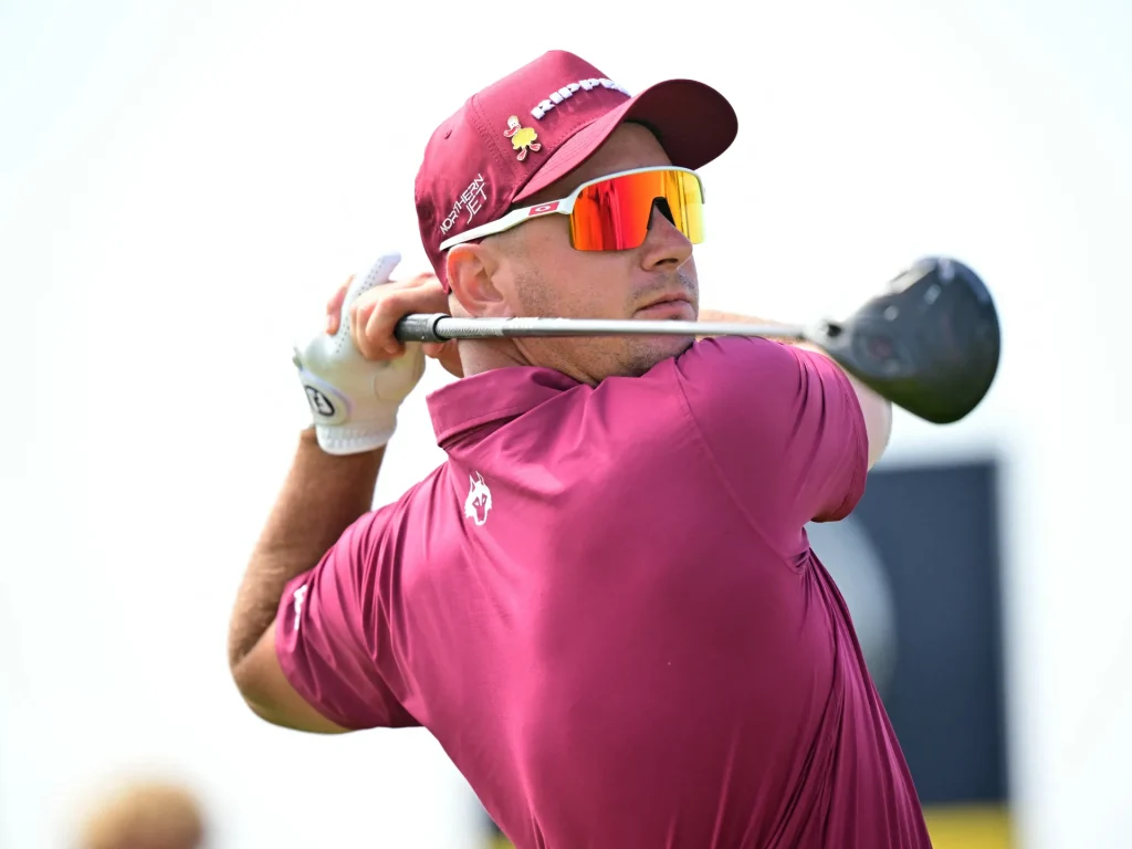 Herbert guida il golf del British Open, eguagliando il punteggio più basso record in una major
