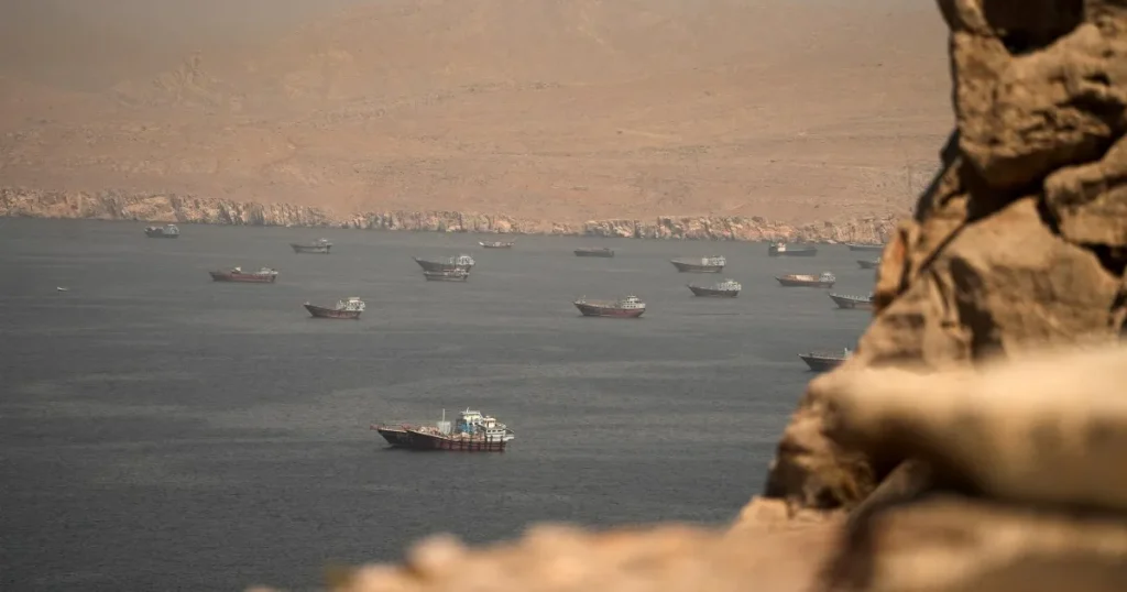 I prezzi del petrolio scendono a livelli mai visti dall’inizio della guerra USA-Israele contro l’Iran