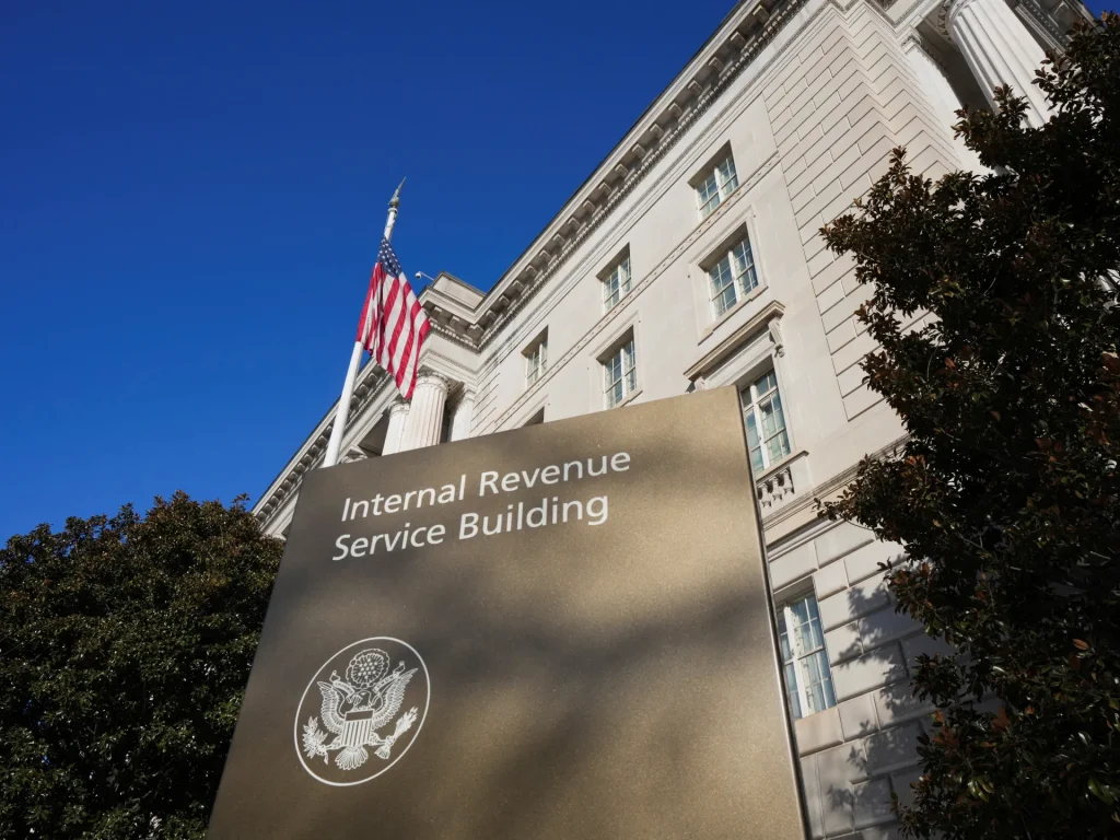 Il principale avvocato dell'IRS si dimetterà dall'incarico a causa dei disaccordi con l'amministrazione Trump