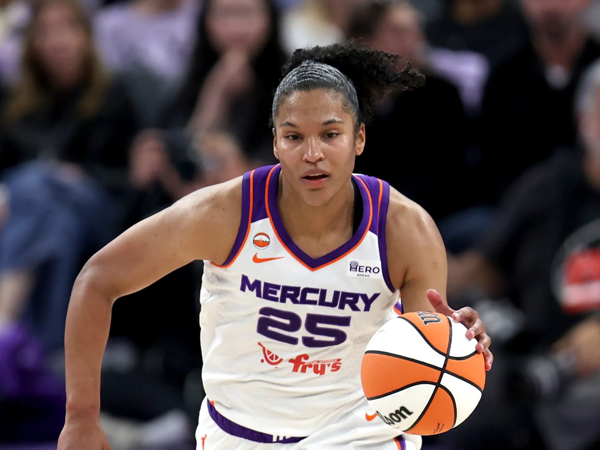 Thomas di Mercury afferma di aver ricevuto abusi online in seguito alla sospensione della WNBA