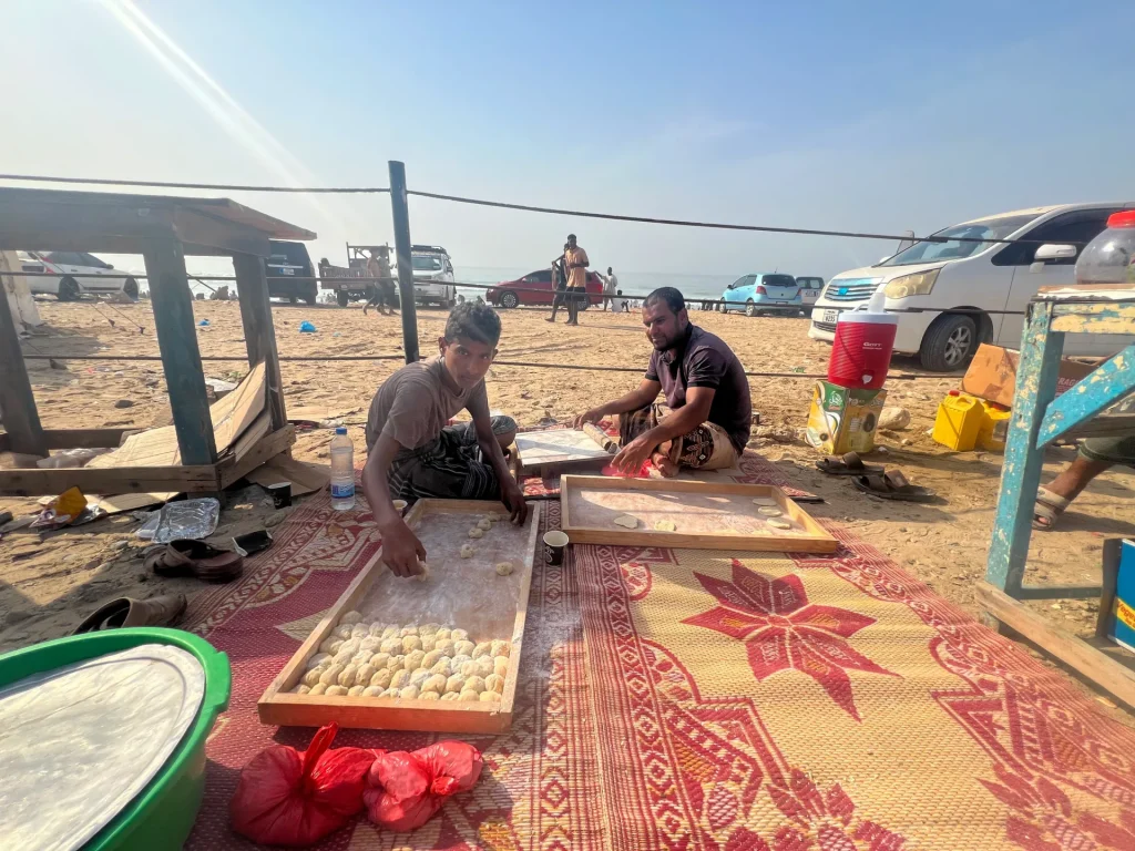 L'annuale periodo di clima mite che riporta in vita la costa dello Yemen